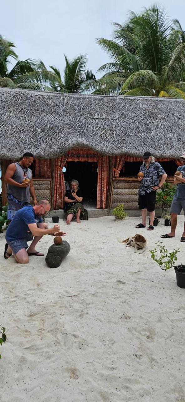 Poemanahere Island Camping A Maupiti Te-Fare-Arii Exterior photo