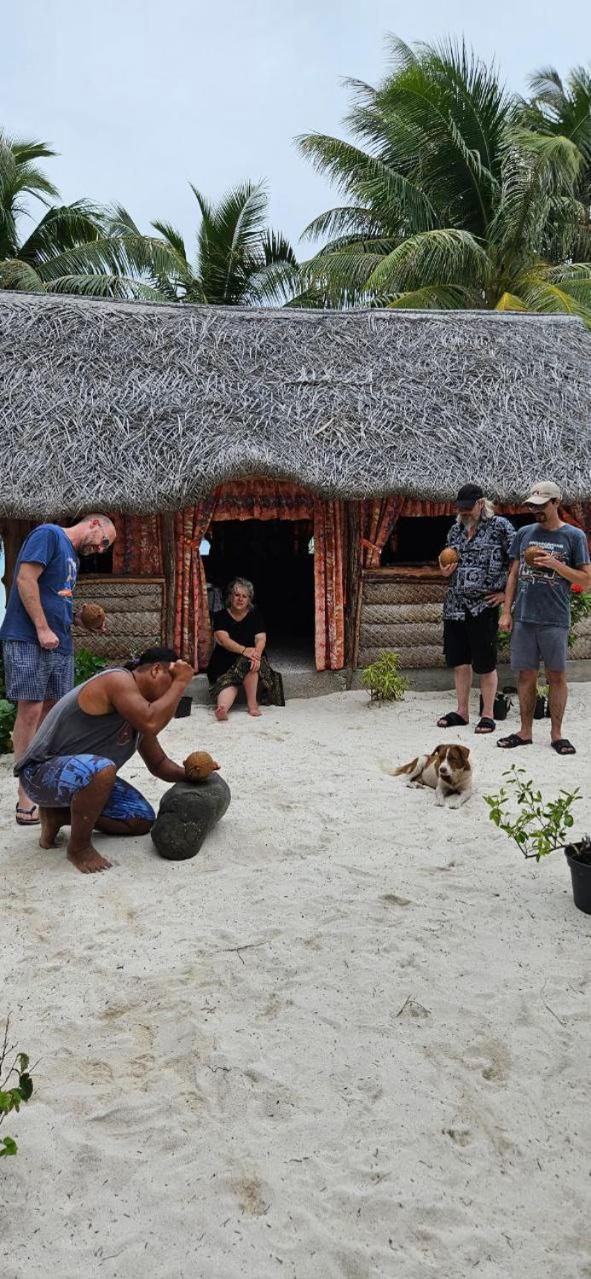 Poemanahere Island Camping A Maupiti Te-Fare-Arii Exterior photo